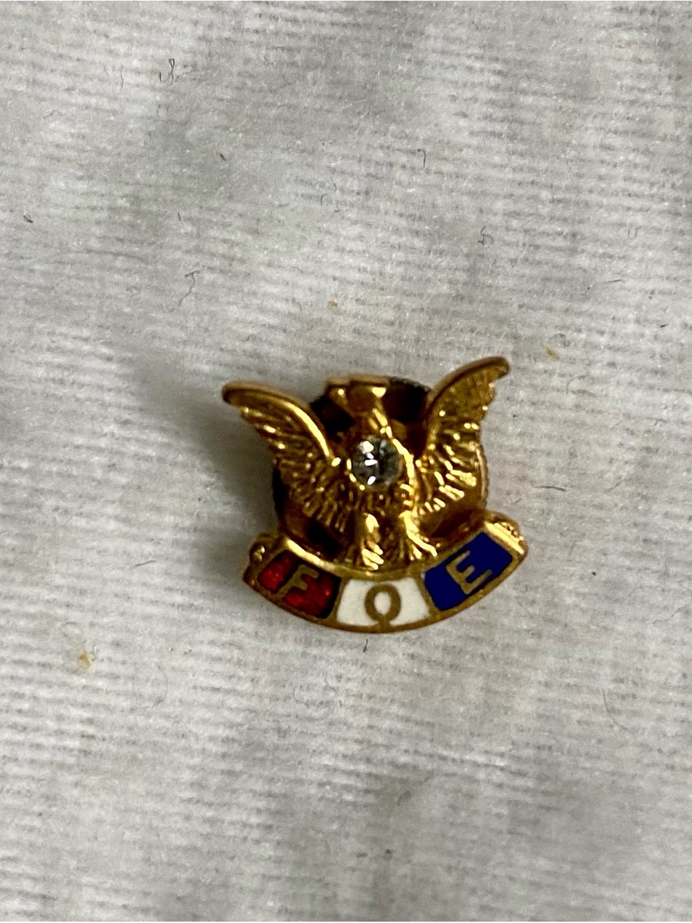 Gold Tone Eagle FOE Enamel Lapel Pin in Red White Blue